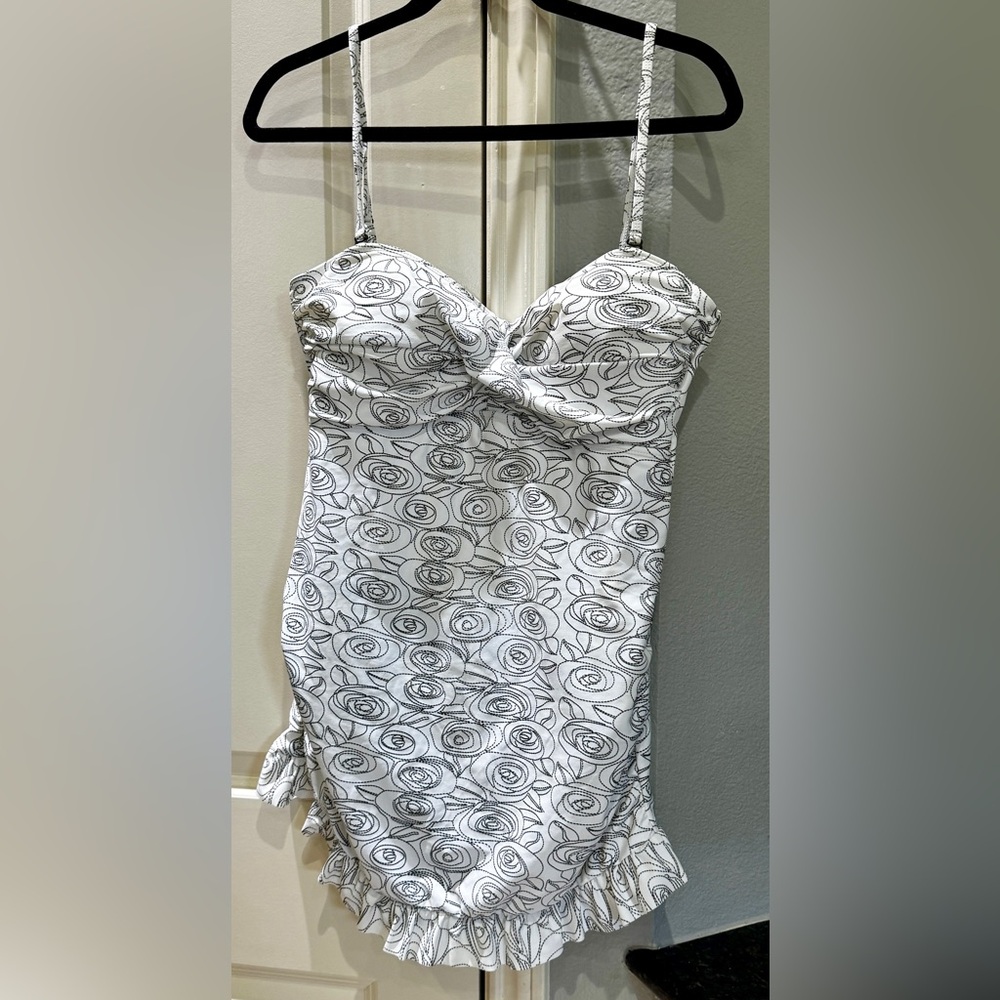 Women’s White & Black (Roses) (Ruffles)One Piece Swim Suit -New (Never worn)